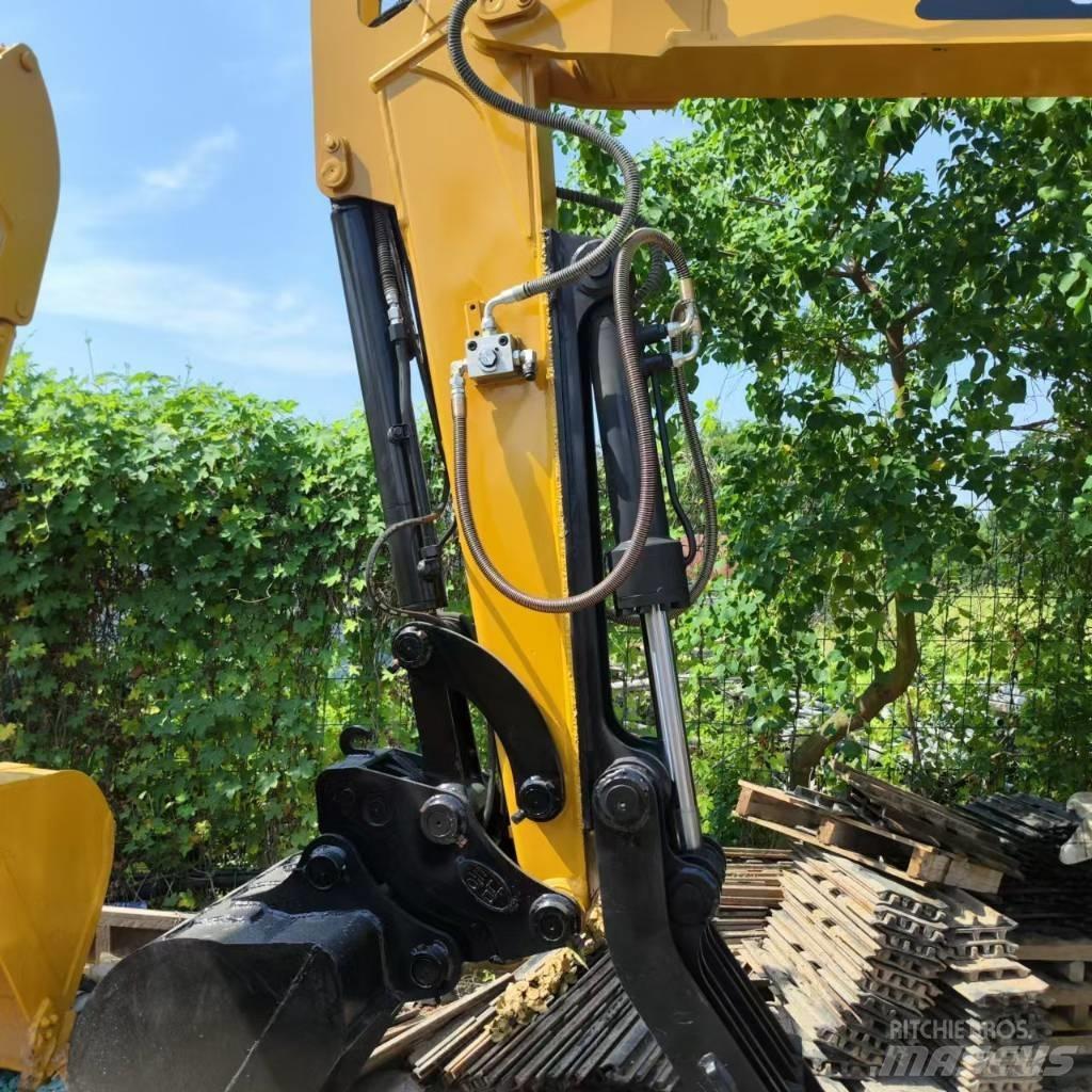 CAT 306 Pásová rýpadla