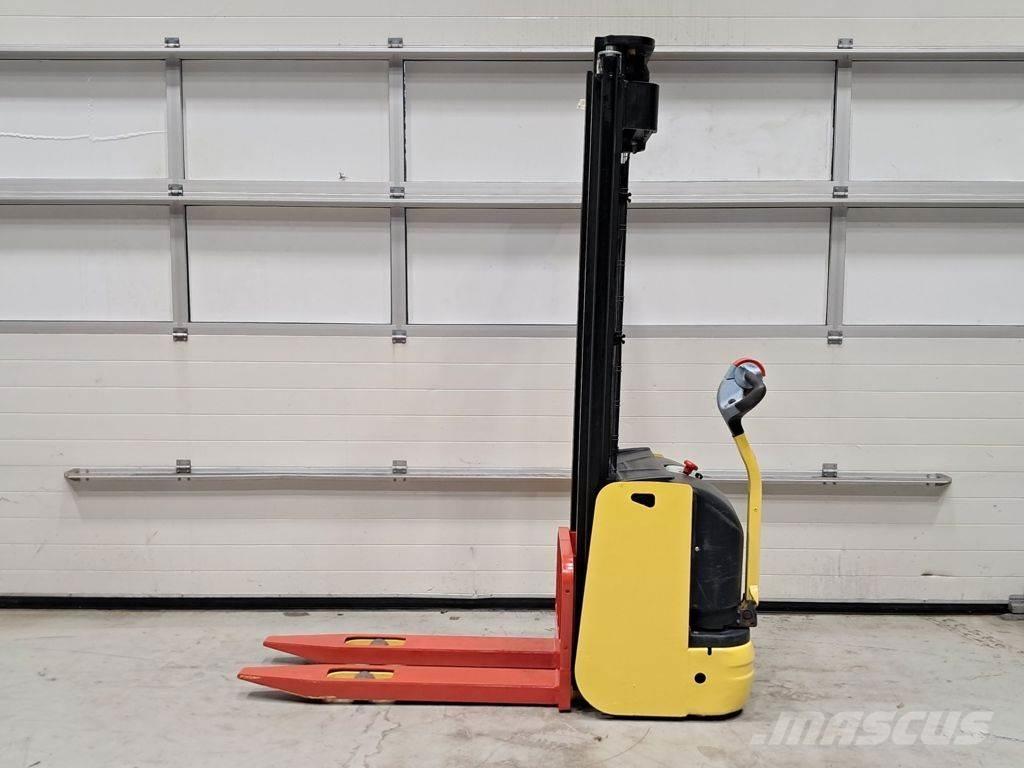 Hyster S1.0 AC Ručně vedené vysokozdvižné vozíky