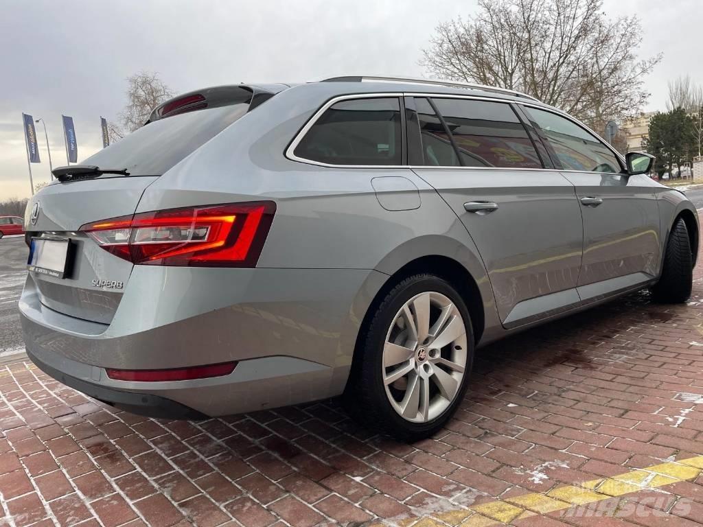 Skoda Superb Osobní vozy