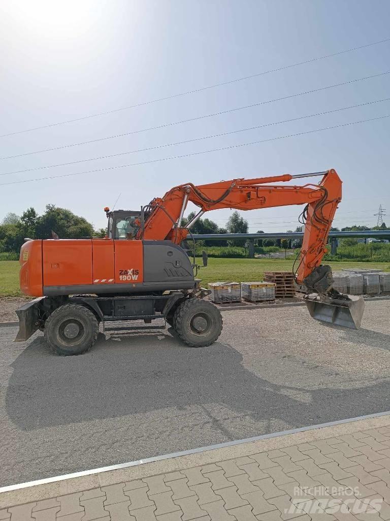Hitachi ZX 190 W-3 Kolová rýpadla