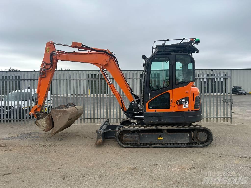 Doosan DX 63-3 Pásová rýpadla