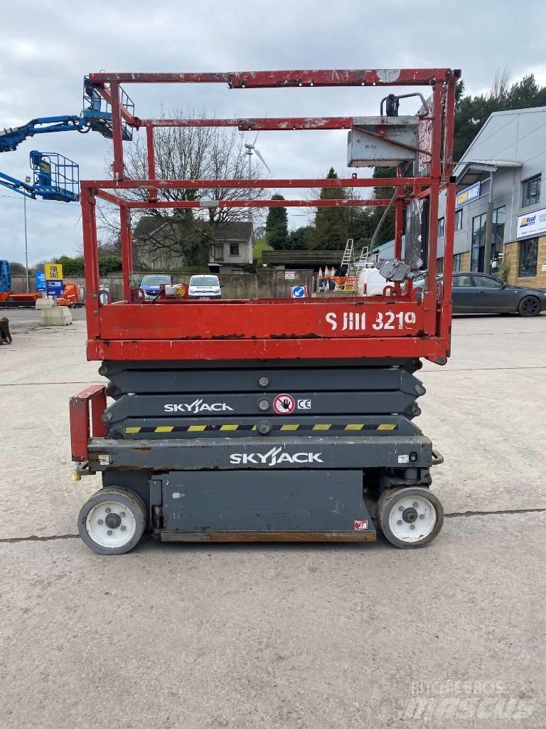 SkyJack SJ 3219 Nůžková zvedací plošina
