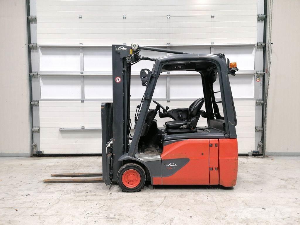 Linde E16-02 Akumulátorové vozíky