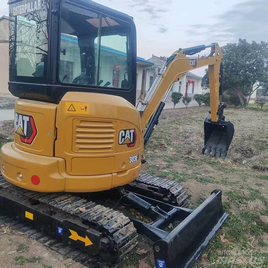 CAT 303 E Pásová rýpadla