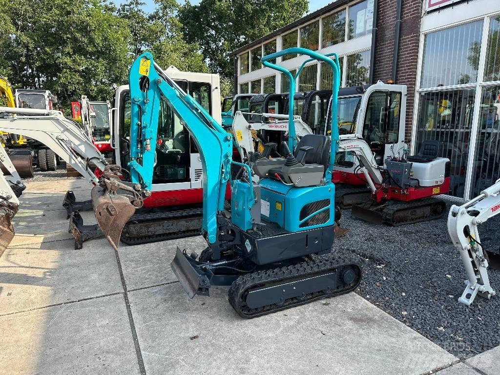 Takeuchi TB 210 Mini rýpadla < 7t