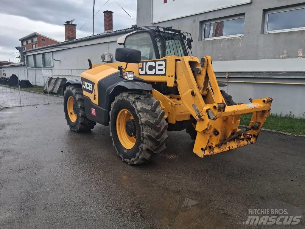 JCB 541-70 Agri Plus Teleskopické nakladače pro zemědělství