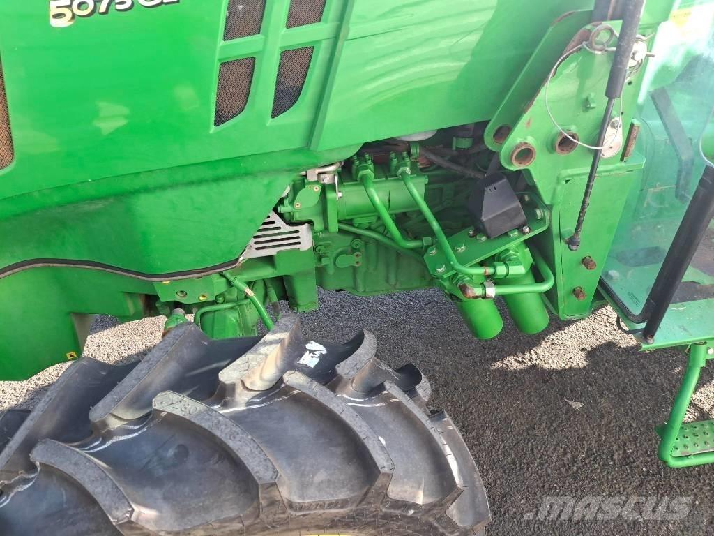 John Deere 5075GL Traktory
