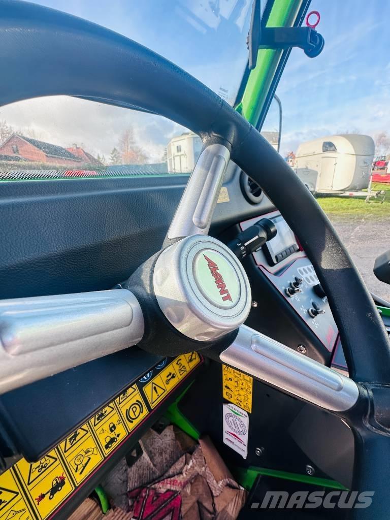 Avant 760 I Víceúčelové nakladače