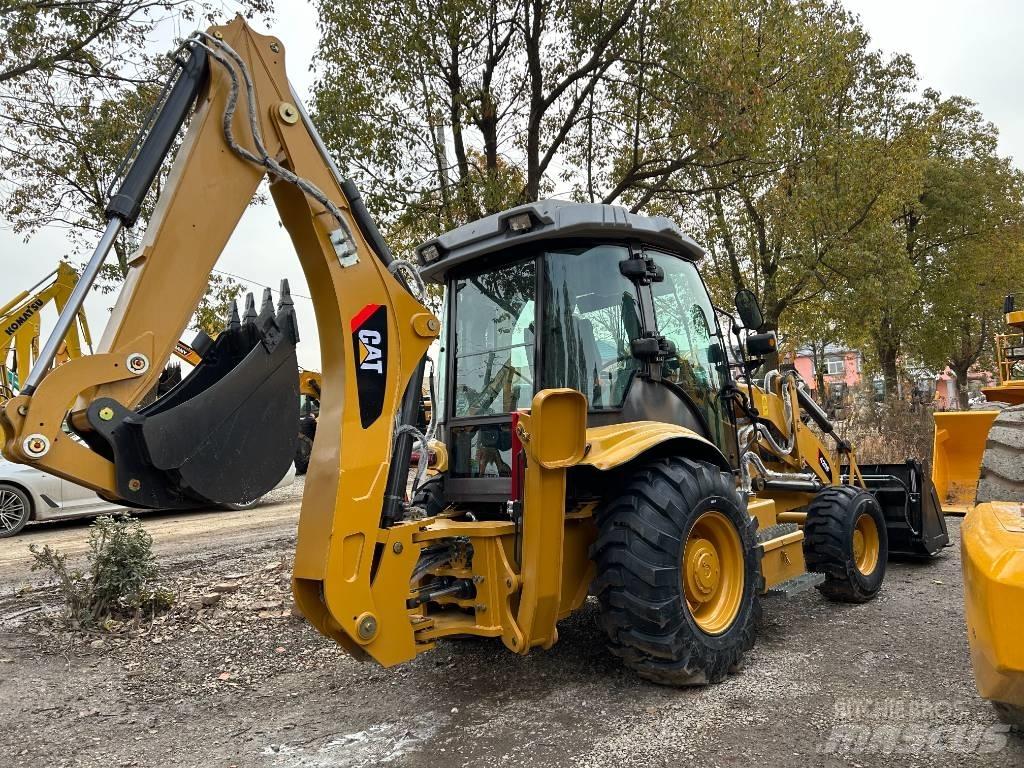 CAT 420F Kolové nakladače