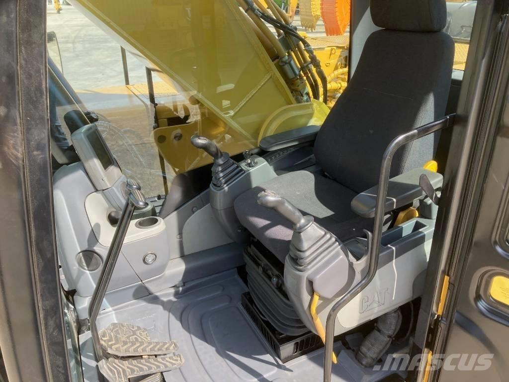 CAT 330 D L Pásová rýpadla