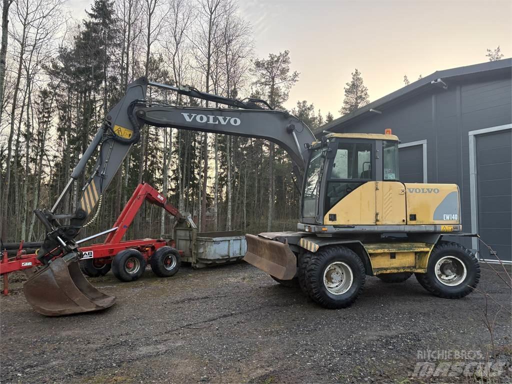 Volvo EW140 Kolová rýpadla