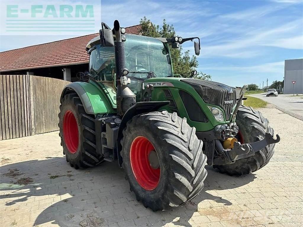 Fendt 716 vo vario Traktory