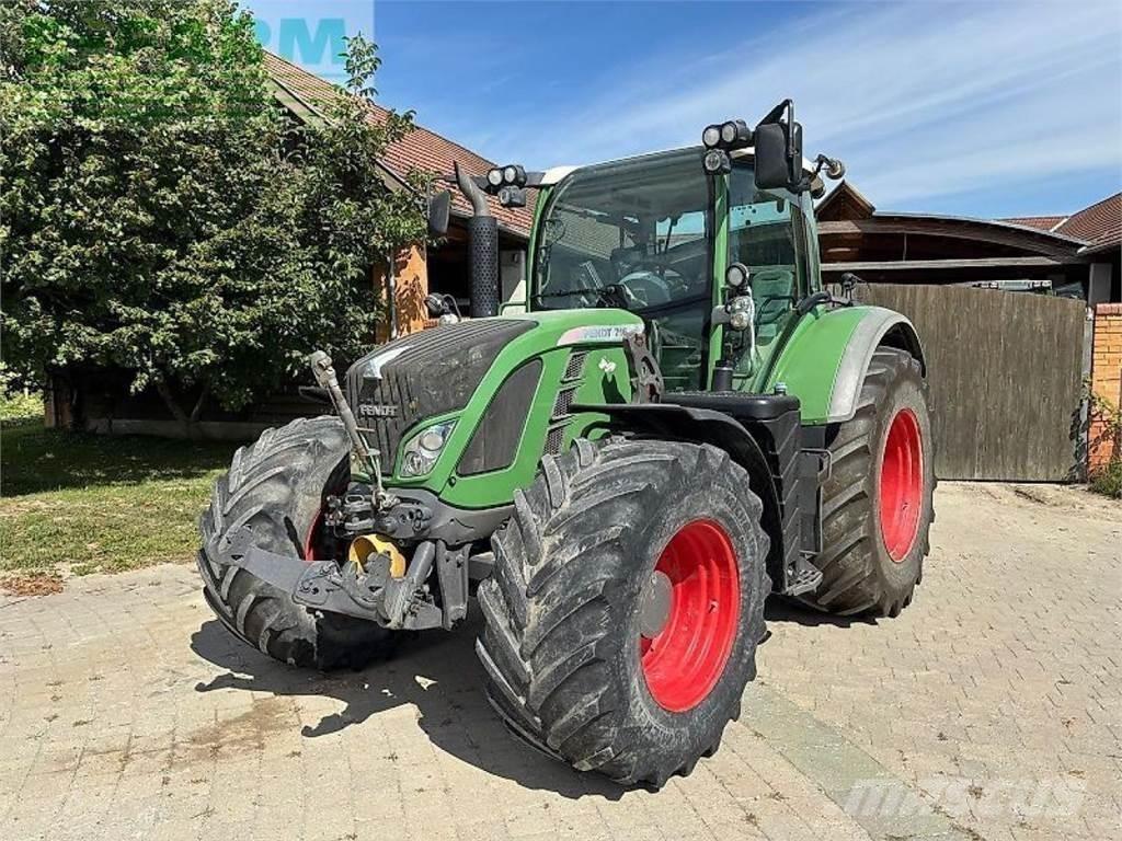 Fendt 716 vo vario Traktory
