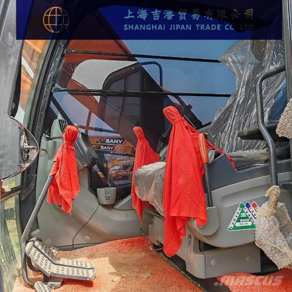 Hitachi ZX 210 Pásová rýpadla