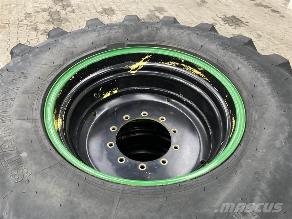Starmaxx 600/70R30 Pneumatiky, kola a ráfky