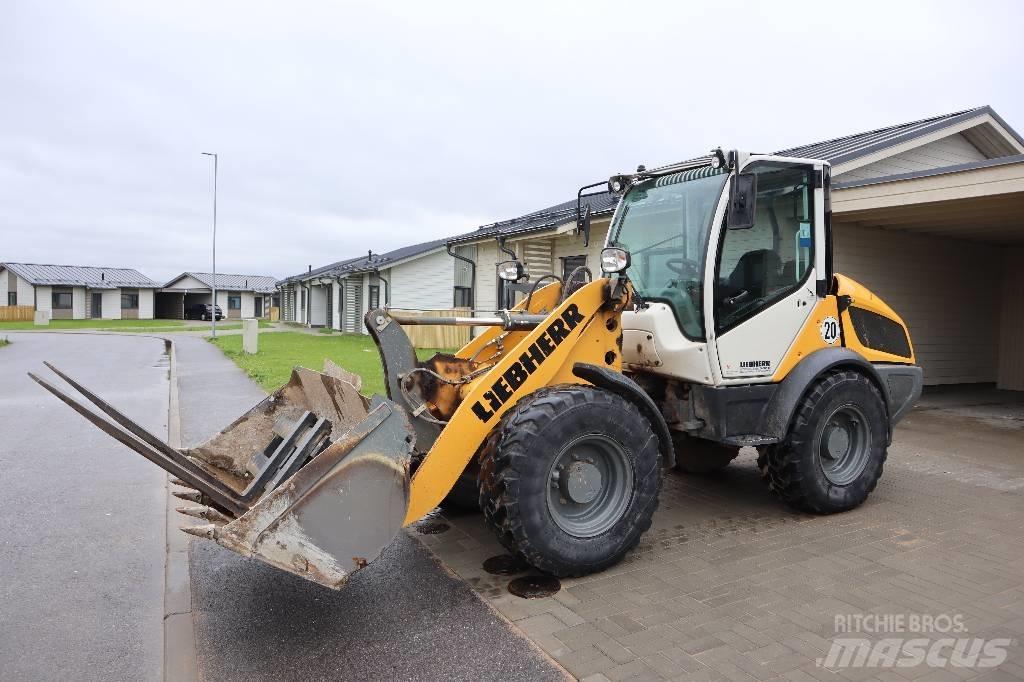 Liebherr 506 Kolové nakladače