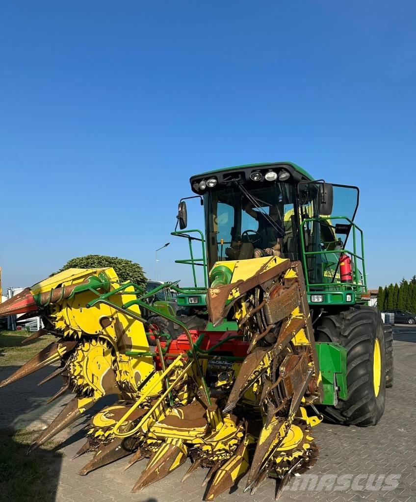 John Deere 7300 Samojízdné sekačky