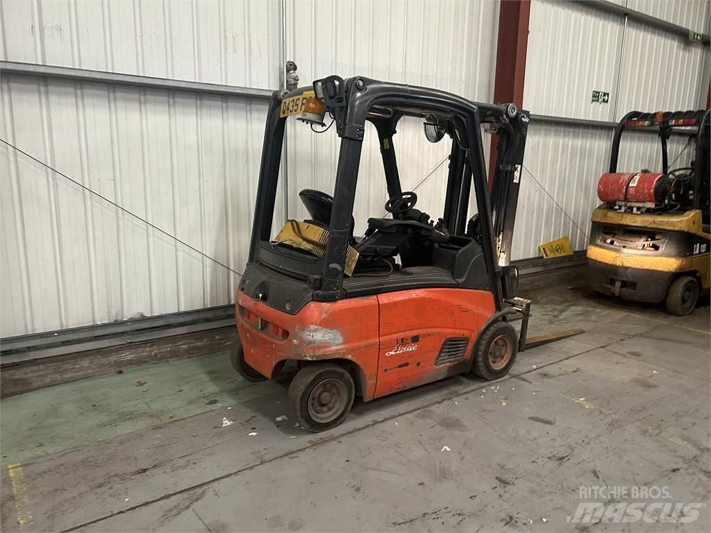 Linde E16P-01 Akumulátorové vozíky