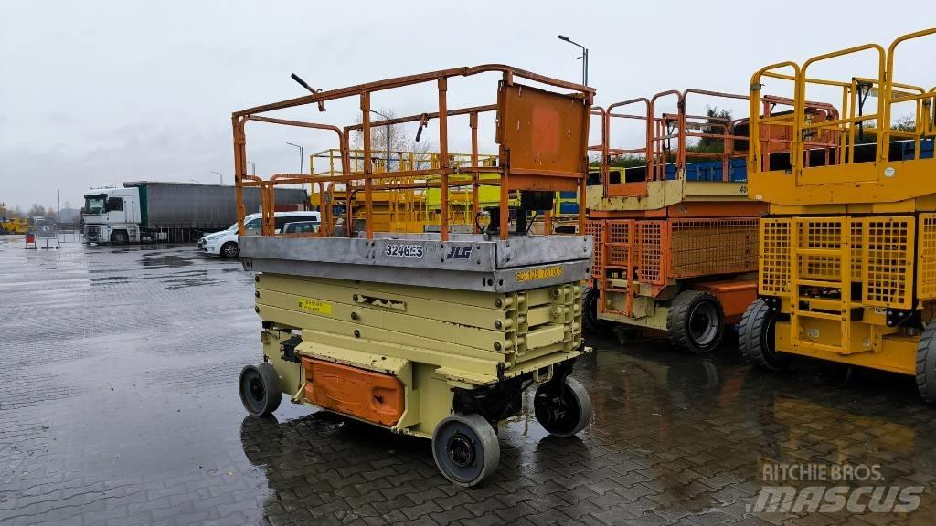 JLG 3246 ES Nůžková zvedací plošina