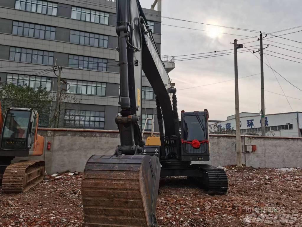 Volvo EC 210 Pásová rýpadla
