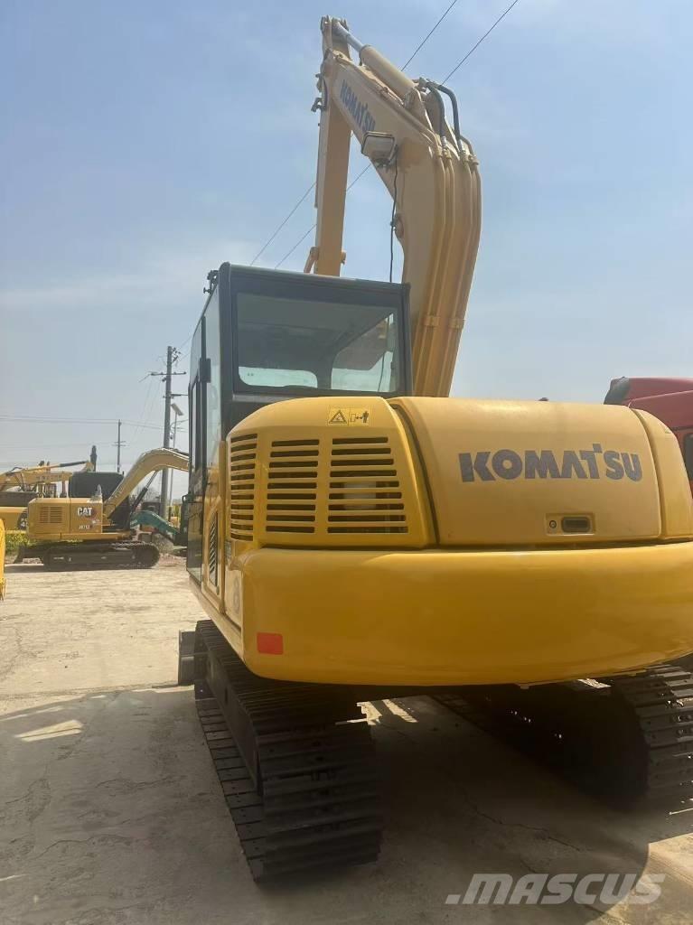 Komatsu PC 70 Pásová rýpadla