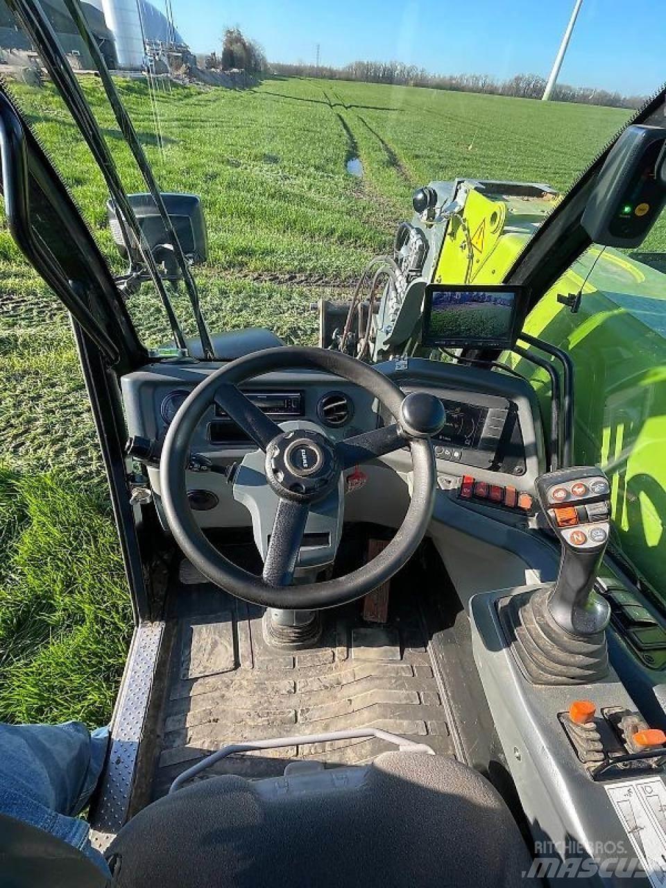 CLAAS SCORPION 756 Teleskopické plošiny
