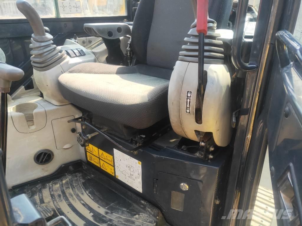 Hitachi ZX55USR-5A Mini rýpadla < 7t