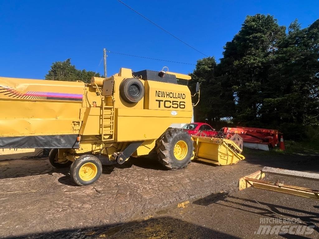 New Holland Tc56h Sklízecí mlátičky