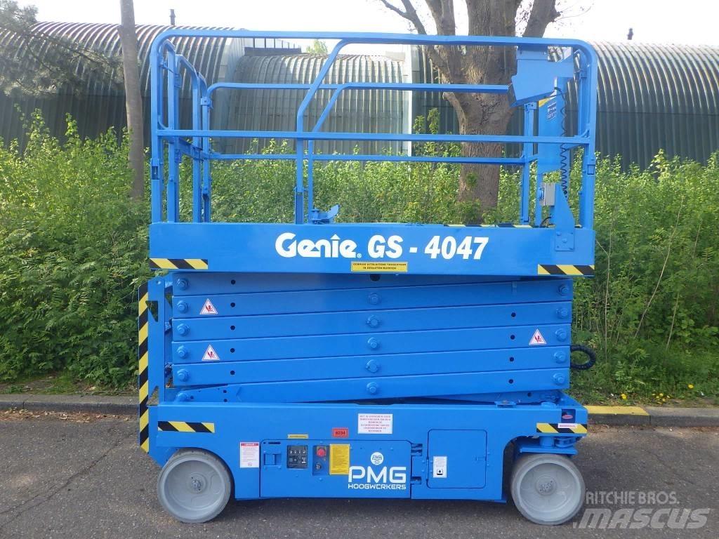 Genie GS4047 Nůžková zvedací plošina