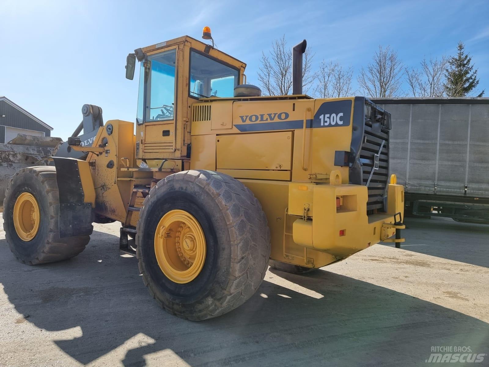 Volvo L 150 C Kolové nakladače
