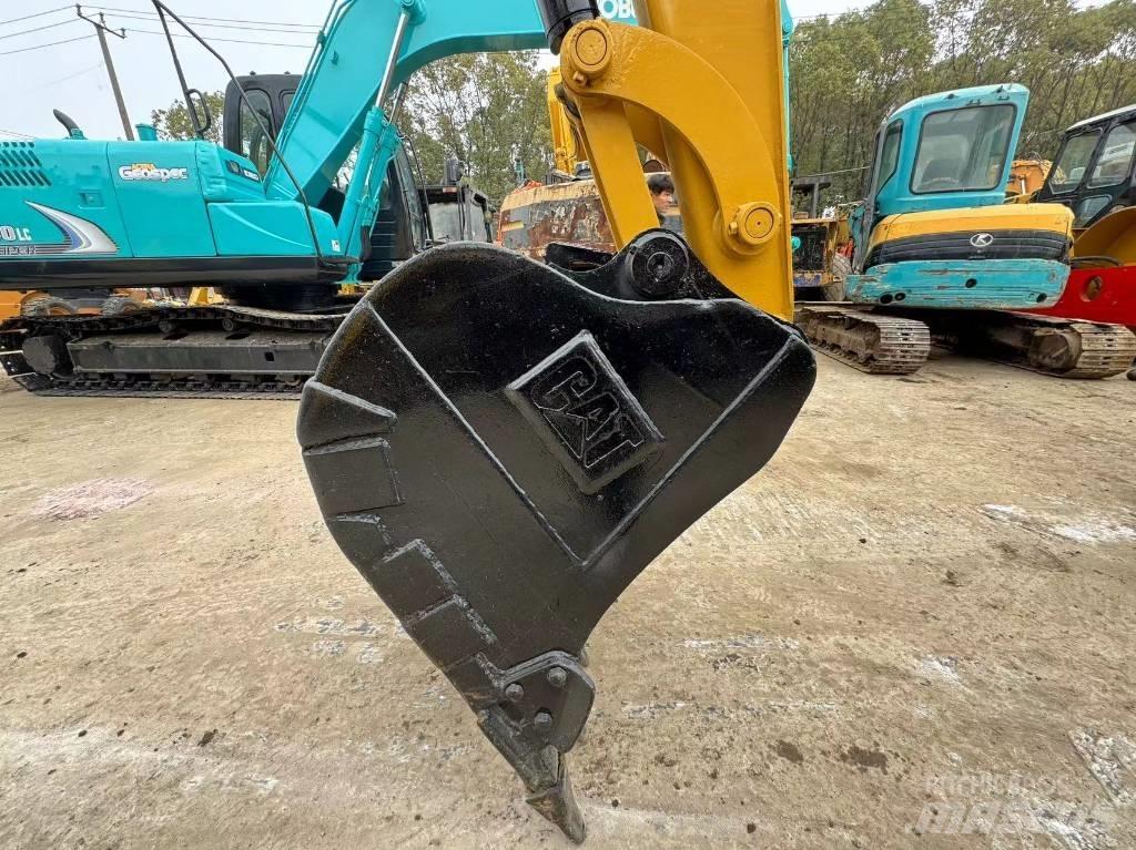 CAT 306E Mini rýpadla < 7t