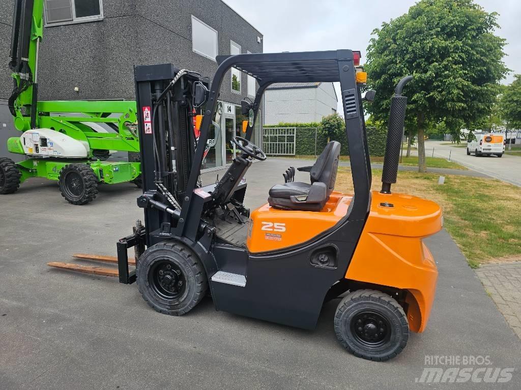 Doosan D 25 G Dieselové vozíky