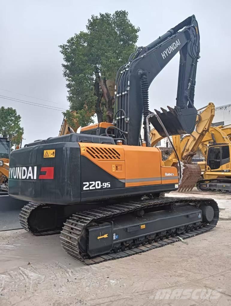 Hyundai 220 LC-9T Pásová rýpadla