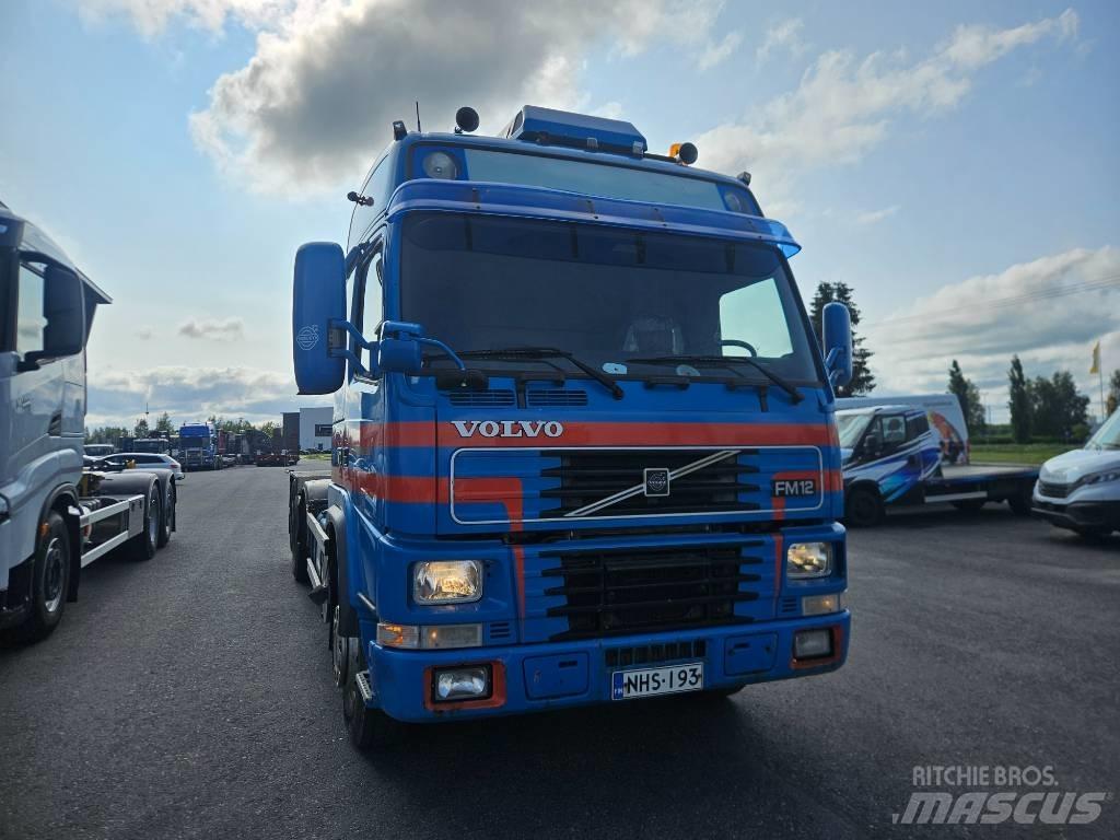 Volvo FM12 420 8x2 Lanový nosič kontejnerů