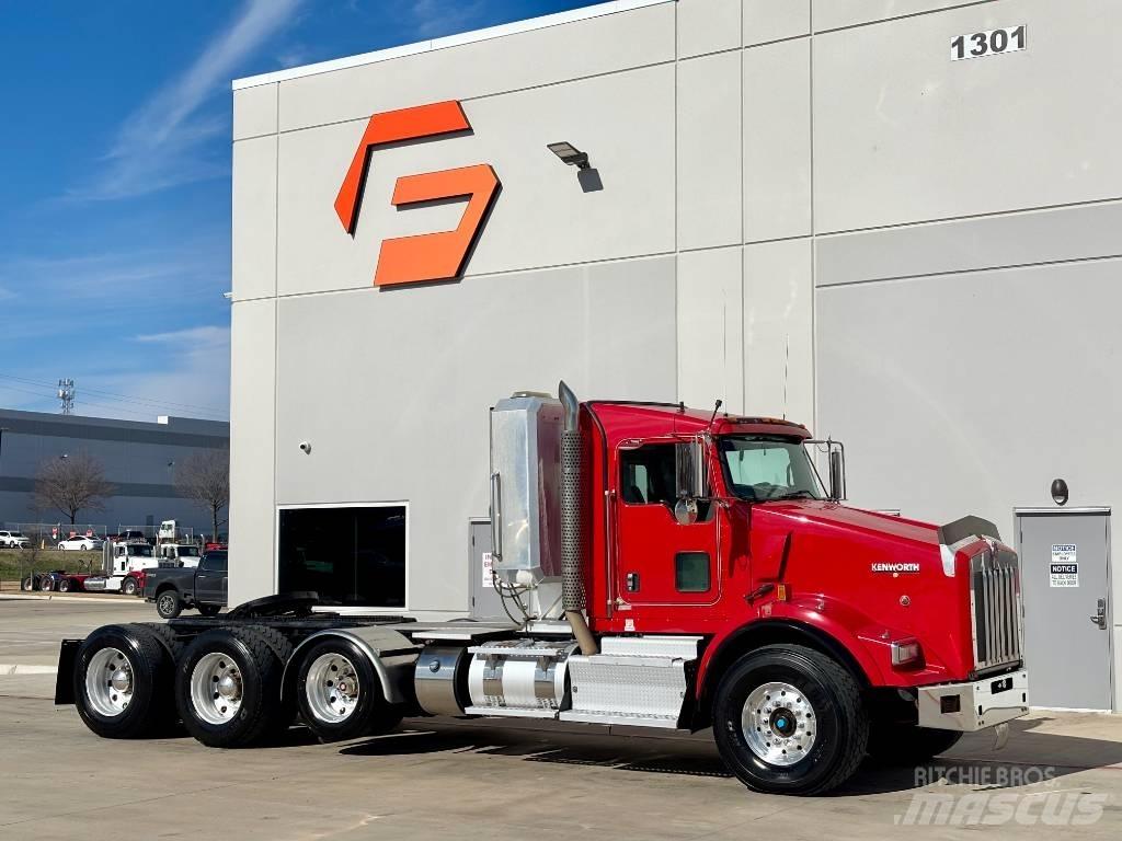 Kenworth T 800 Tahače