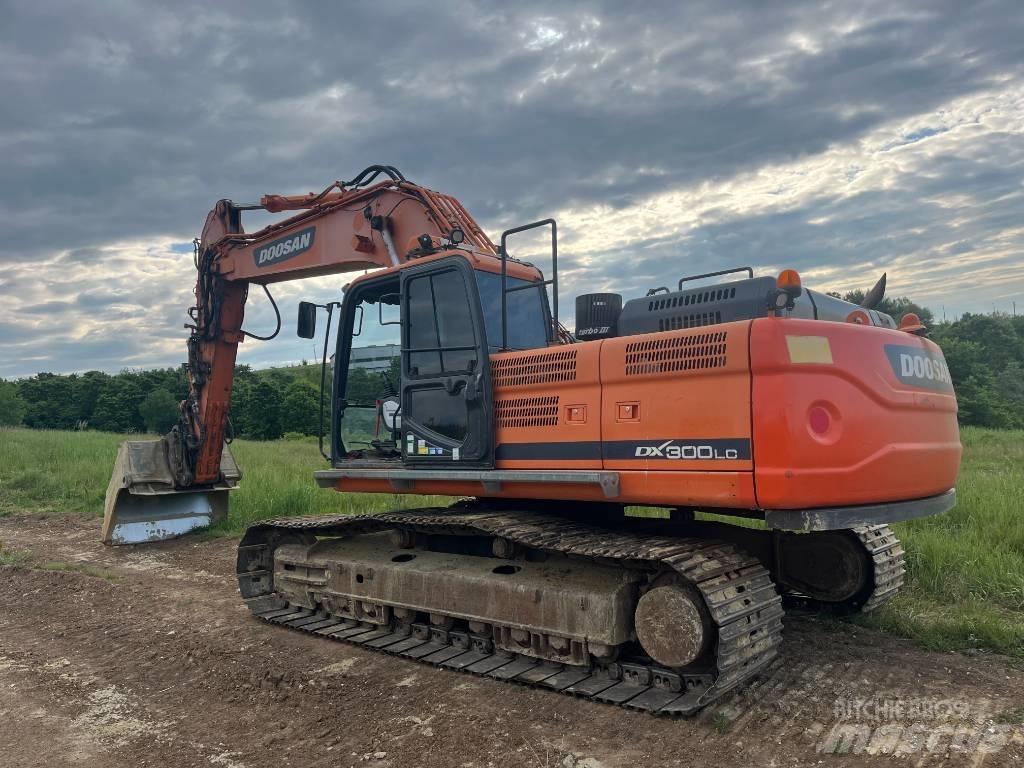 Doosan DX 300 LC Pásová rýpadla