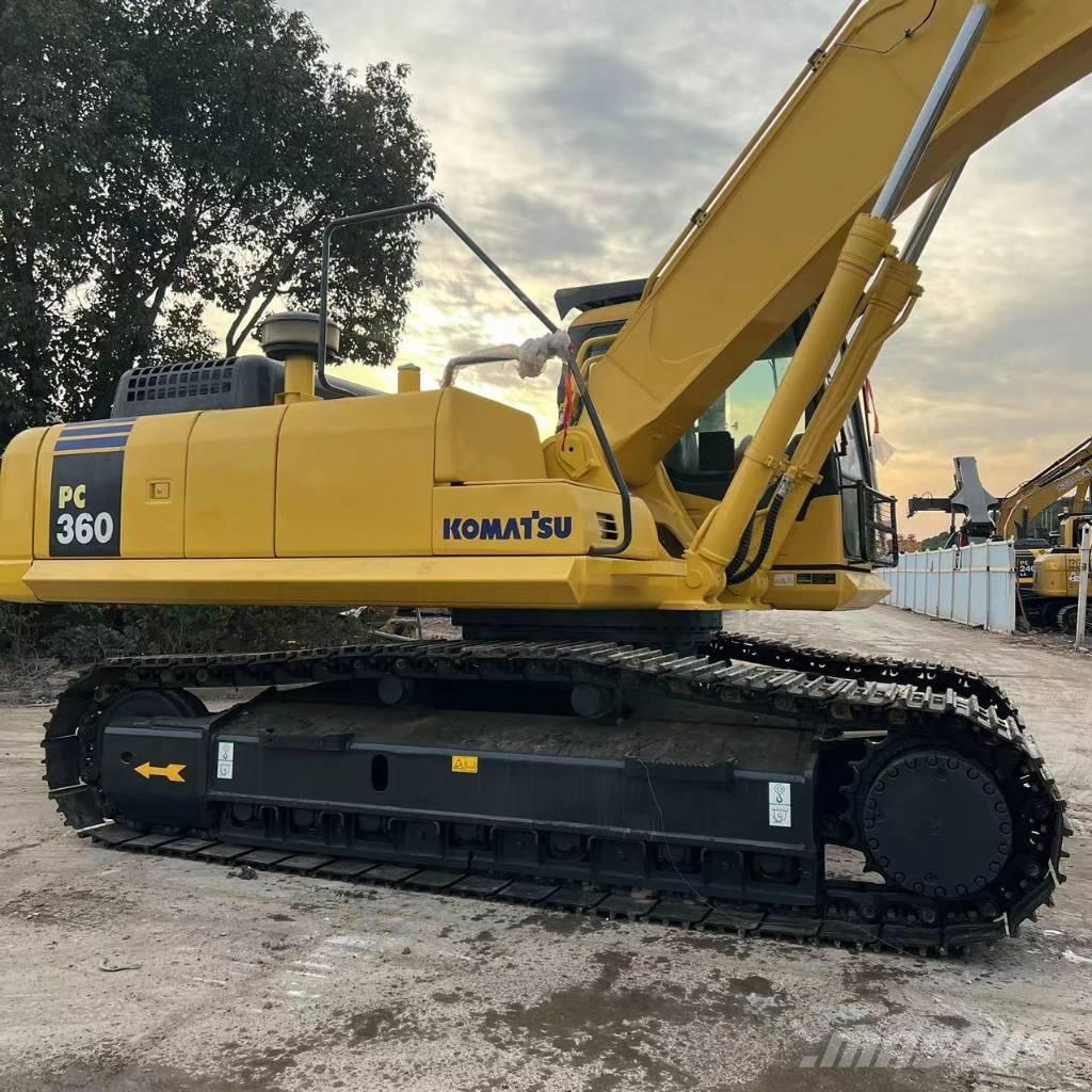 Komatsu PC 360-7 Pásová rýpadla