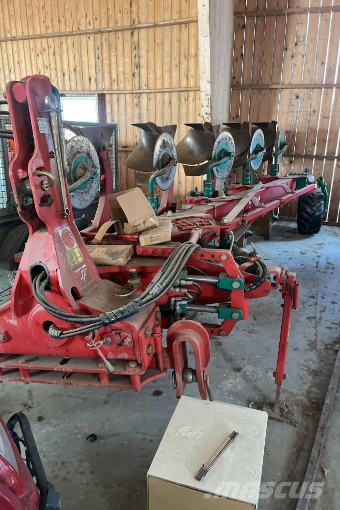Kverneland EG85 Oboustranné pluhy