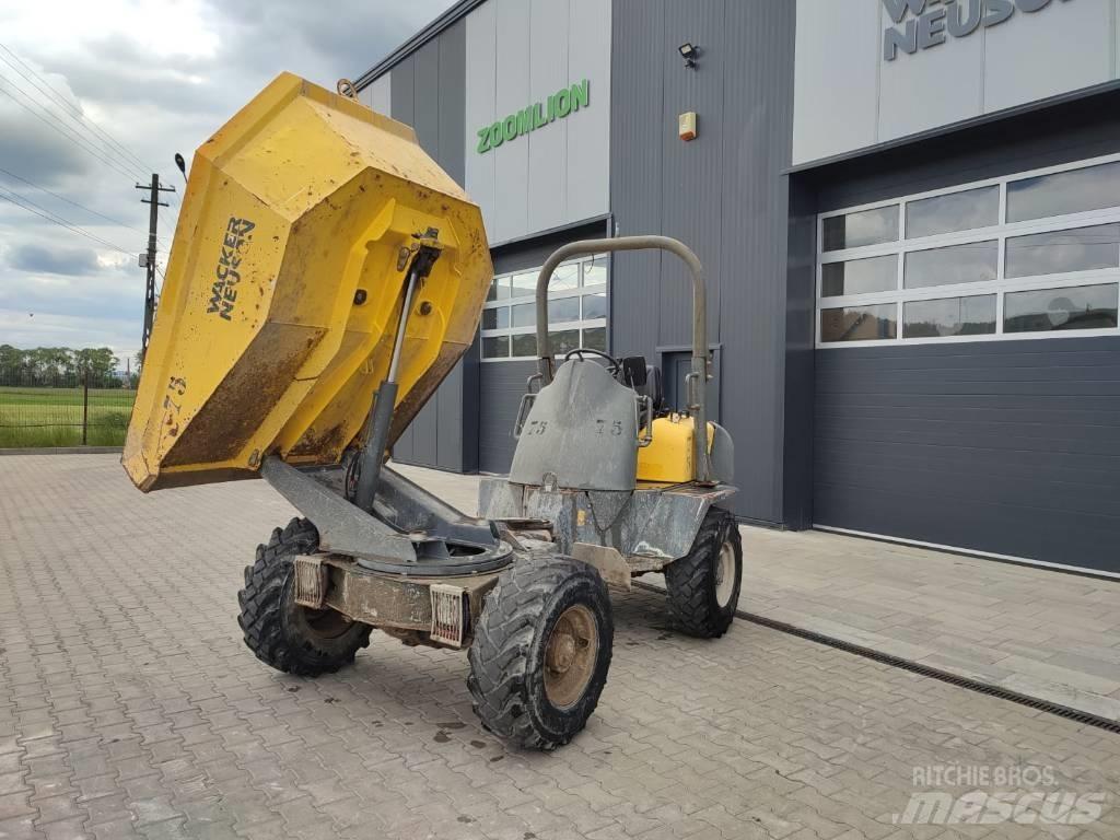 Wacker Neuson 3001 s Vyklápěcí dempry