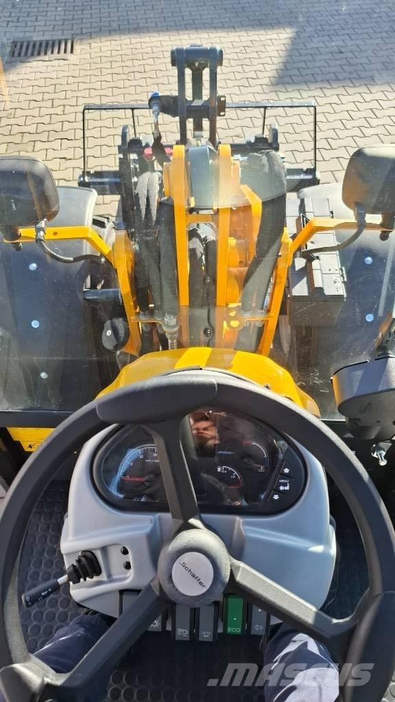 Schäffer S2445 Mininakladače