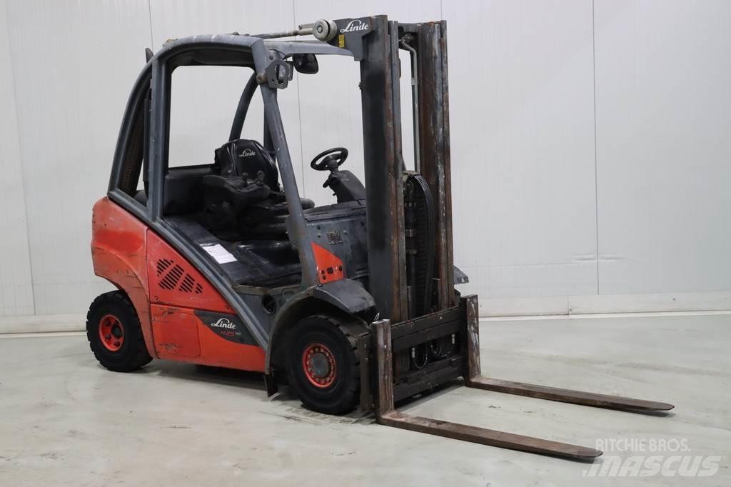 Linde H25D-02 Dieselové vozíky
