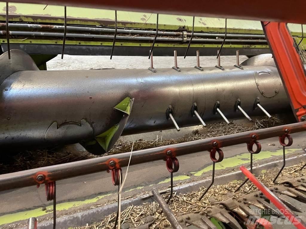 CLAAS LEXION 580 Sklízecí mlátičky