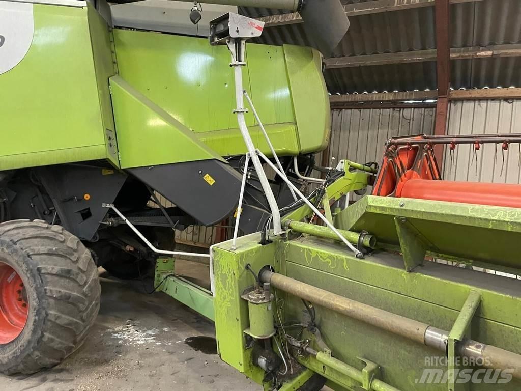 CLAAS LEXION 580 Sklízecí mlátičky