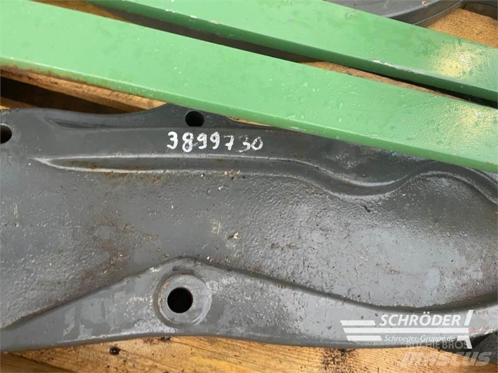 Fendt ANBAUTEILE Čelní nakladače a rypadla