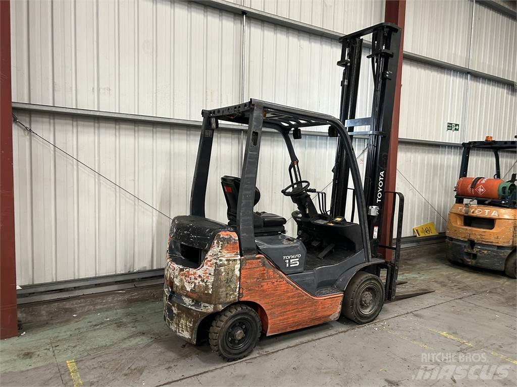 Toyota 02-8FDF15 Dieselové vozíky