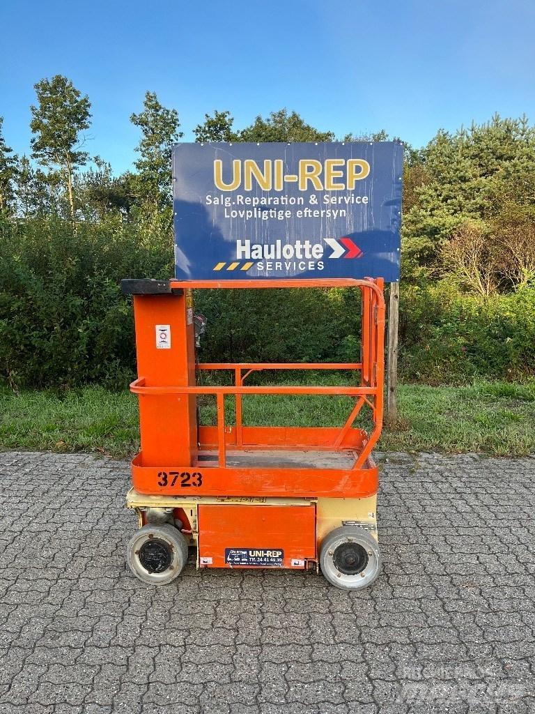 JLG 1230 ES Nůžková zvedací plošina
