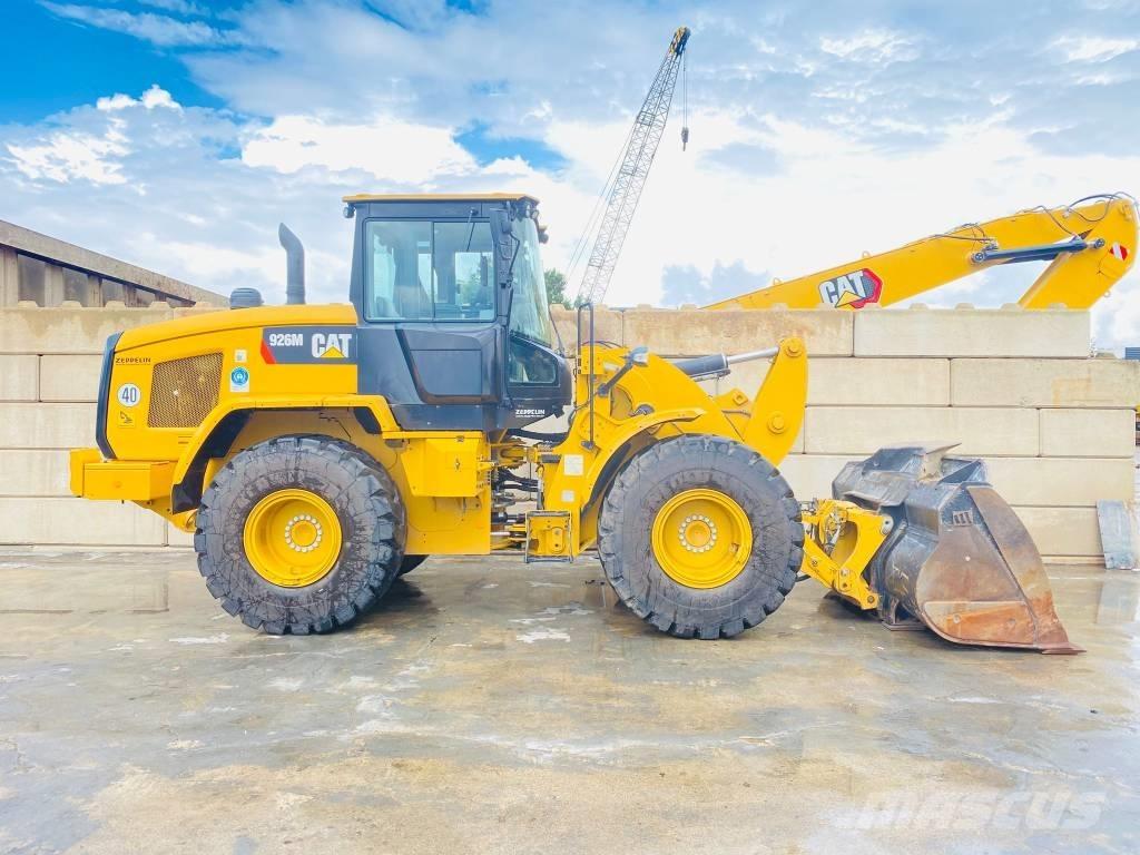 CAT 926m Kolové nakladače
