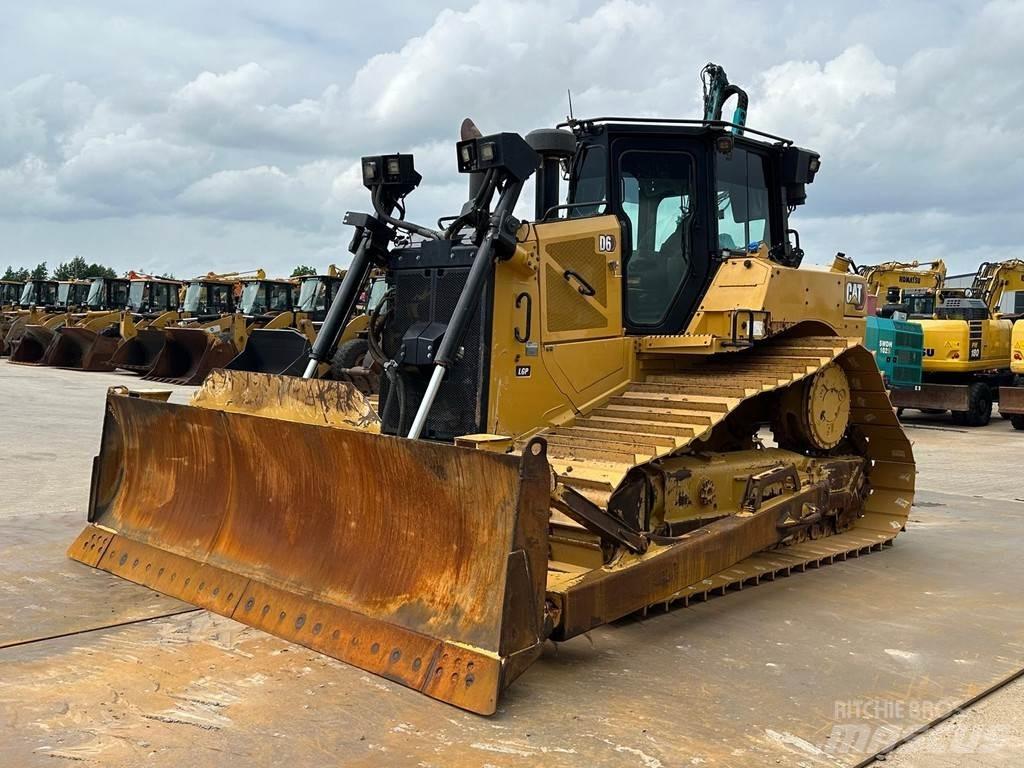 CAT D6 LGP Pásové dozery