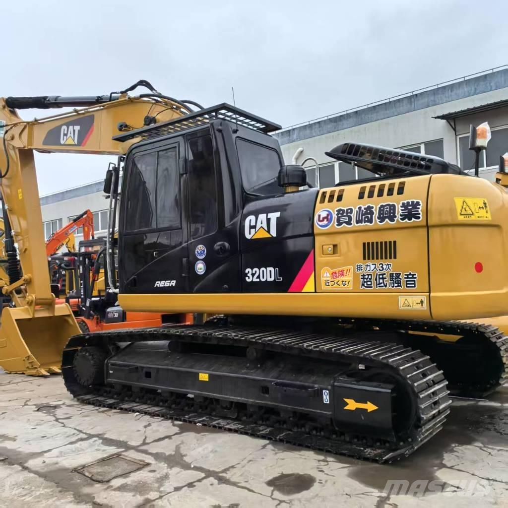 CAT 320 D L Pásová rýpadla