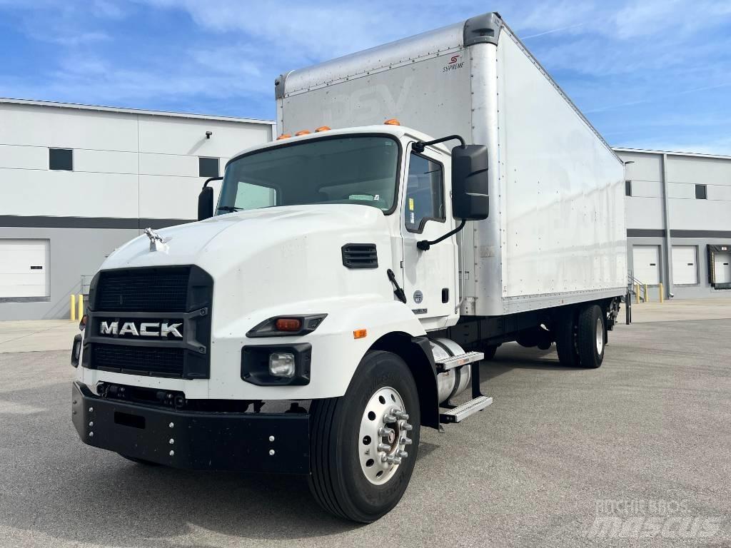 Mack MD 6 Skříňová nástavba